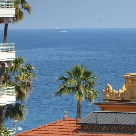 Palais Des Domes Gloria Apartman